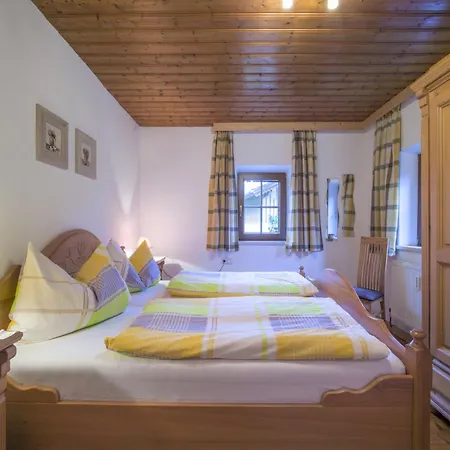 Apartment In Fuegen Near Hochzillertal Skiing, Cleaning Included Apartment Fuegen