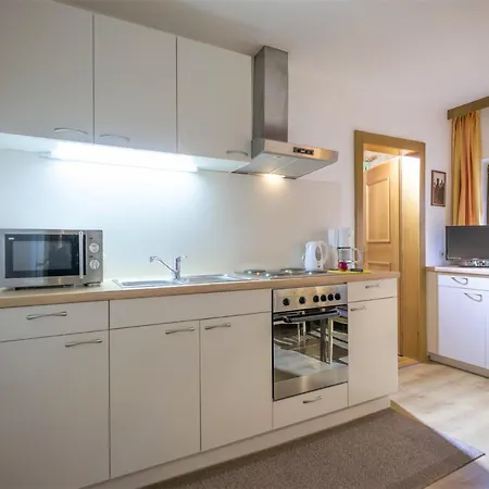 Apartment In Fuegen Near Hochzillertal Skiing, Cleaning Included Apartment *