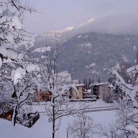 Apartment Apartment In Fuegen Near Hochzillertal Skiing, Cleaning Included Fuegen